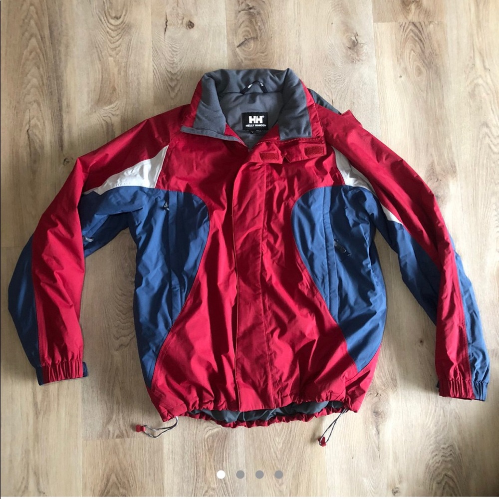 VINTAGE HELLY HANSEN SKI JACKET